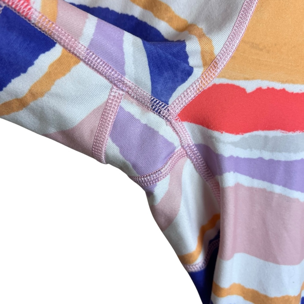 Lululemon True Self Crop Yoga Legging Bleacher Stripe White Iris Flower Size 4 - Picture 13 of 15